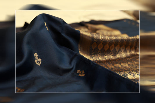 Pure handloom kadhiyal raw mango dark blue saree